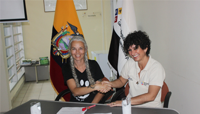 Firma del convenio Agencia de Bioseguridad y Animal Balance